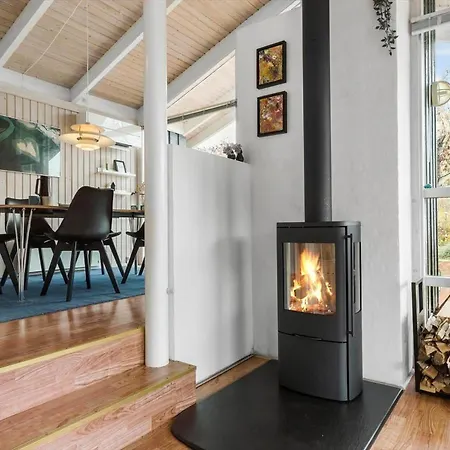 84131-ebeltoft-magevangen-25-c Ebeltoft